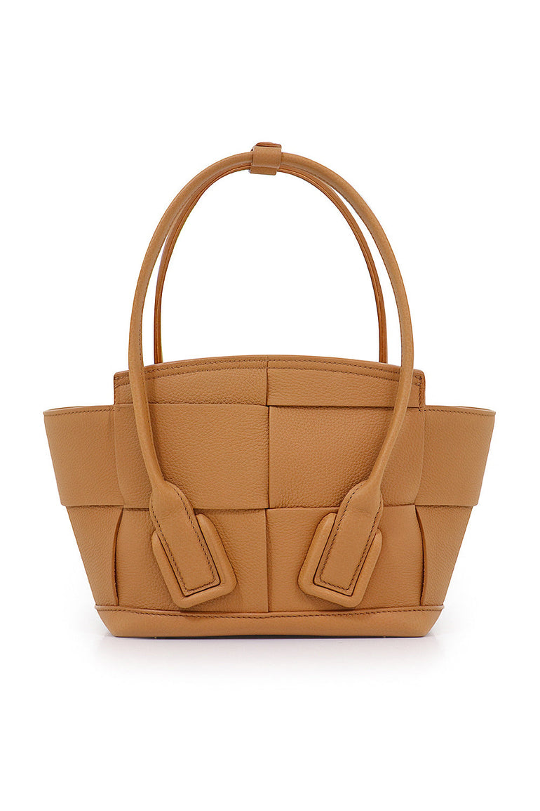 BOTTEGA VENETA BAGS GOLD MINI ARCO 29 BAG GRAINED LEATHER CARAMEL