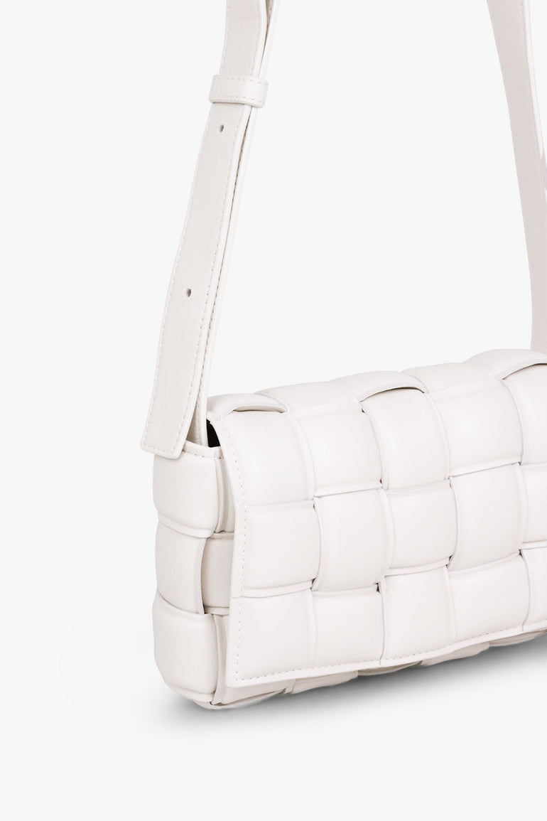 BOTTEGA VENETA BAGS WHITE SMALL PADDED CASSETTE BAG | WHITE/GOLD