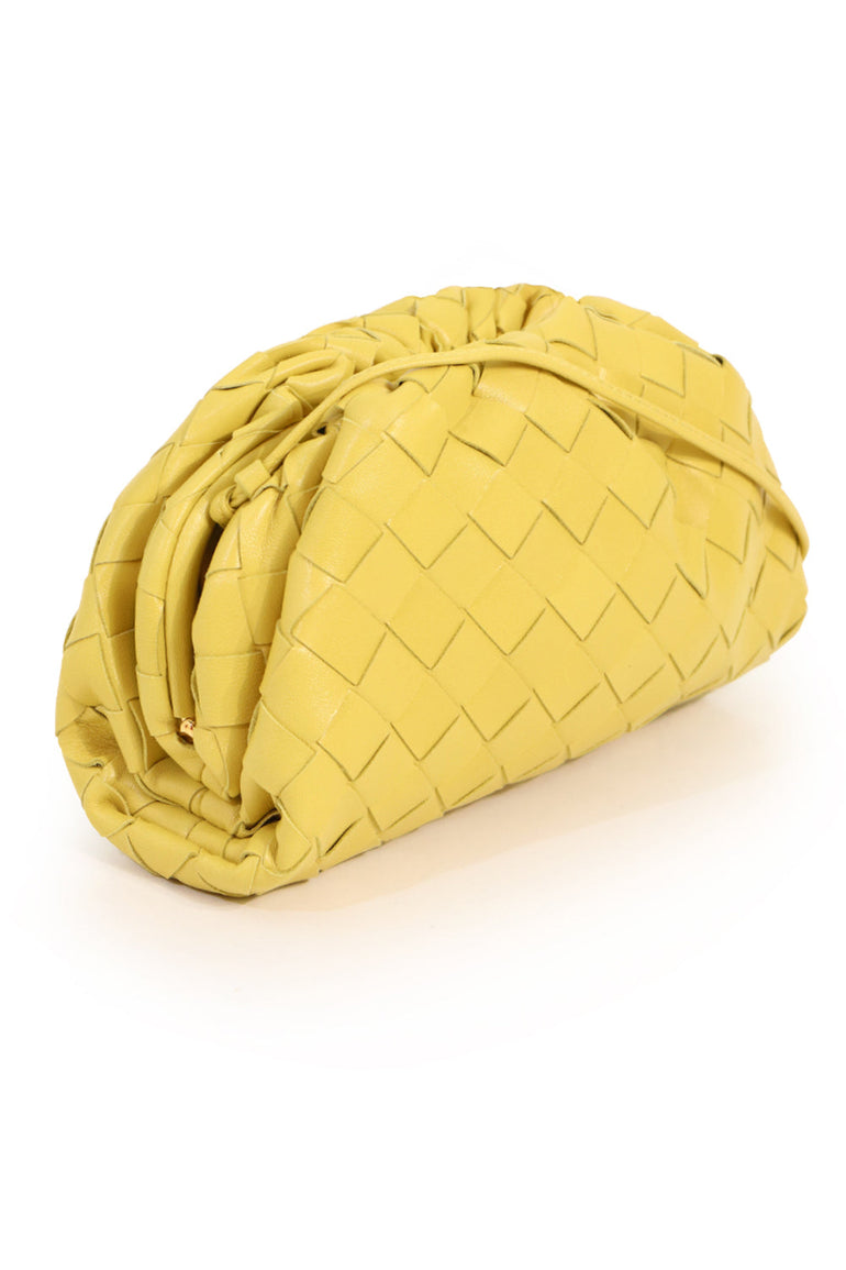 BOTTEGA VENETA BAGS GOLD THE POUCH 20 WOVEN LEATHER CORN
