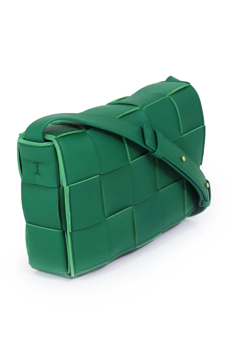 BOTTEGA VENETA BAGS GREEN WOVEN CASSETTE BAG RACING GREEN