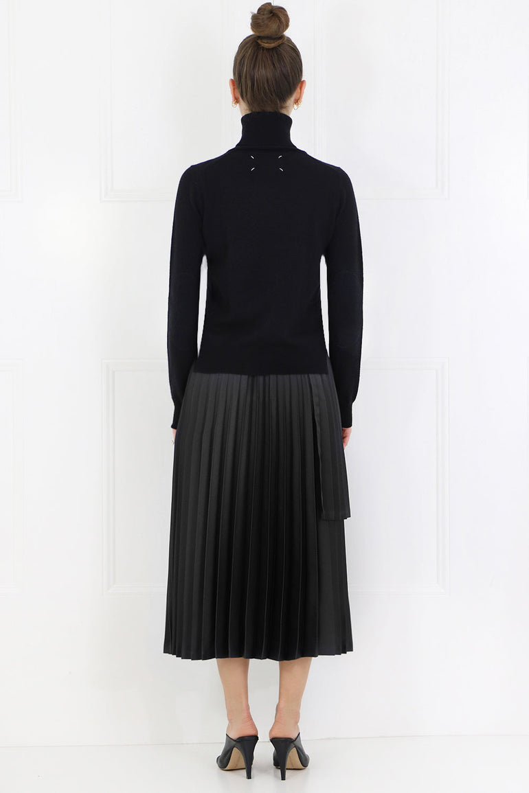 COMME DES GARCONS NOIR KEI NINOMIYA RTW NOIR ASYMMETRIC PLEATED SKIRT BLACK
