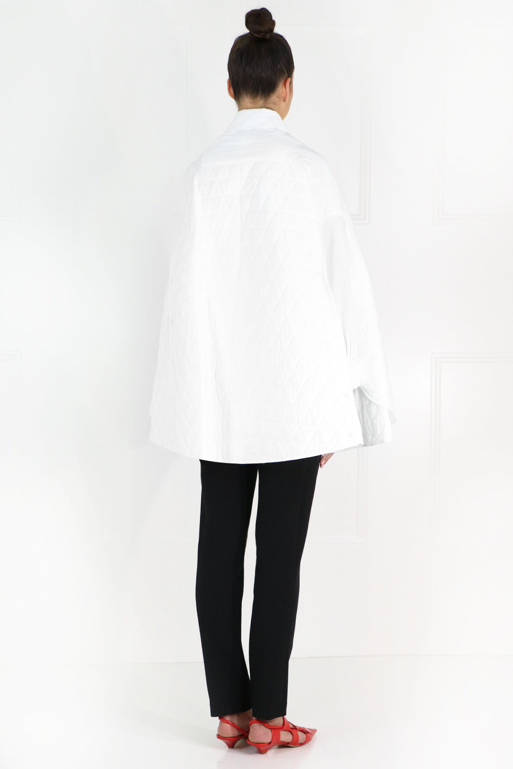 COMME DES GARCONS NOIR KEI NINOMIYA RTW NOIR QUILTED COAT WHITE