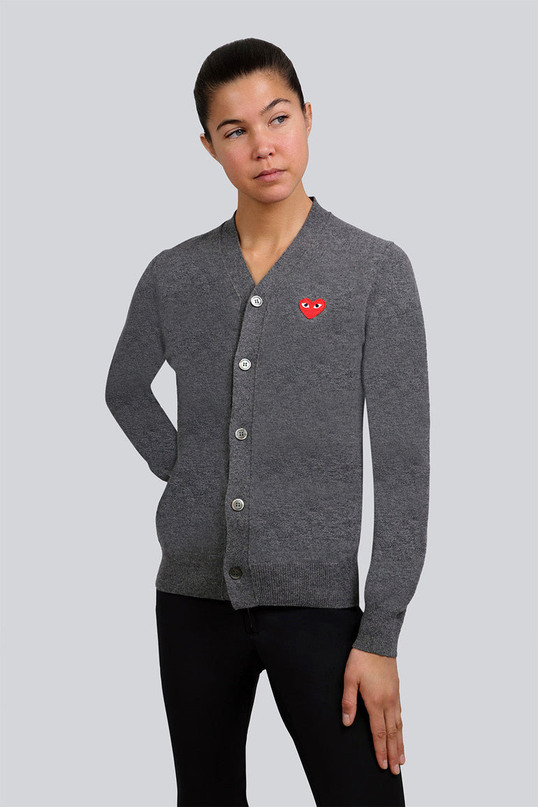 COMME DES GARCONS PLAY RTW PLAY MENS V-NECK SINGLE HEART CARDIGAN | GREY/RED HEART