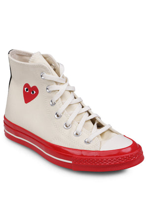COMME DES GARCONS PLAY SHOES HIGH TOP HEART CONVERSE | OFF WHITE