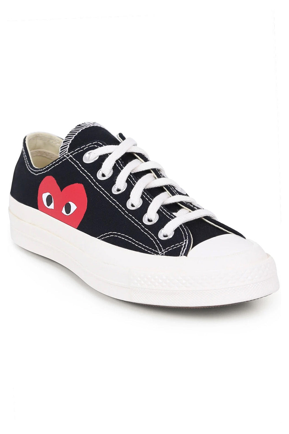 COMME DES GARCONS PLAY SNEAKERS x CONVERSE CHUCK TAYLOR LOW TOP SNEAKER | BLACK