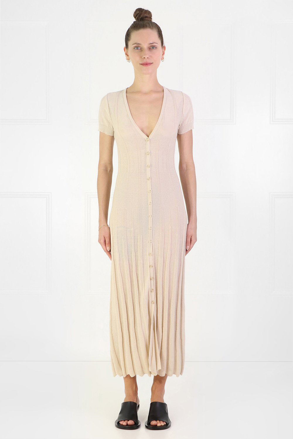 JACQUEMUS RTW LA ROBE CARDIGAN S/S BEIGE
