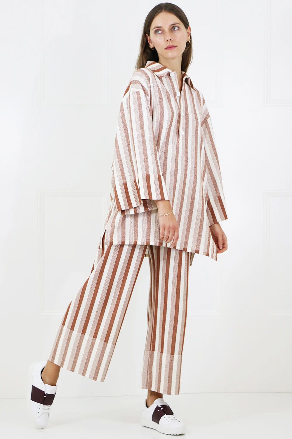 JIL SANDER RTW OVERSIZED STRIPE POLO SHIRT 3/4SL BRICK