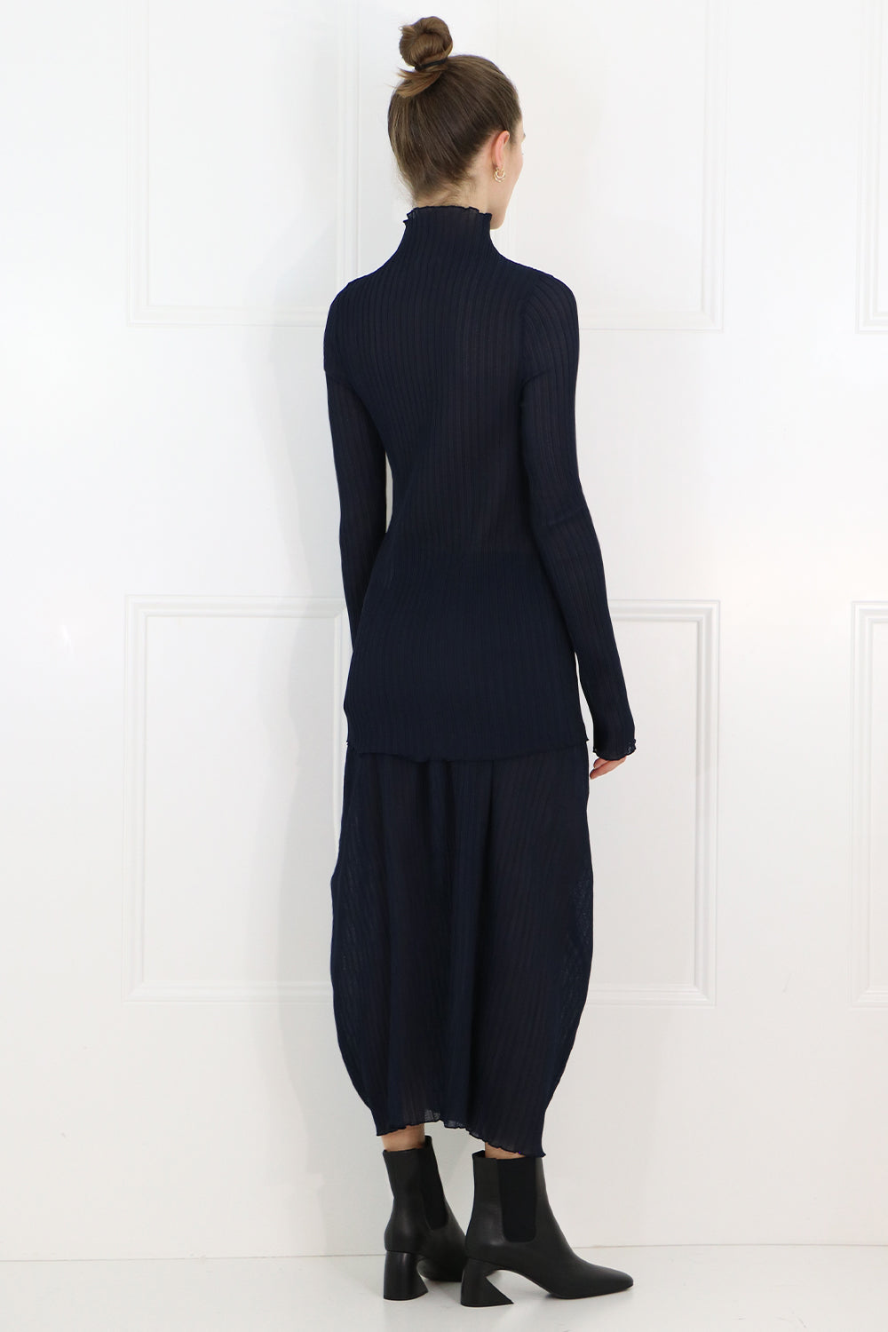 JIL SANDER RTW PLISSE MIDI SKIRT NAVY