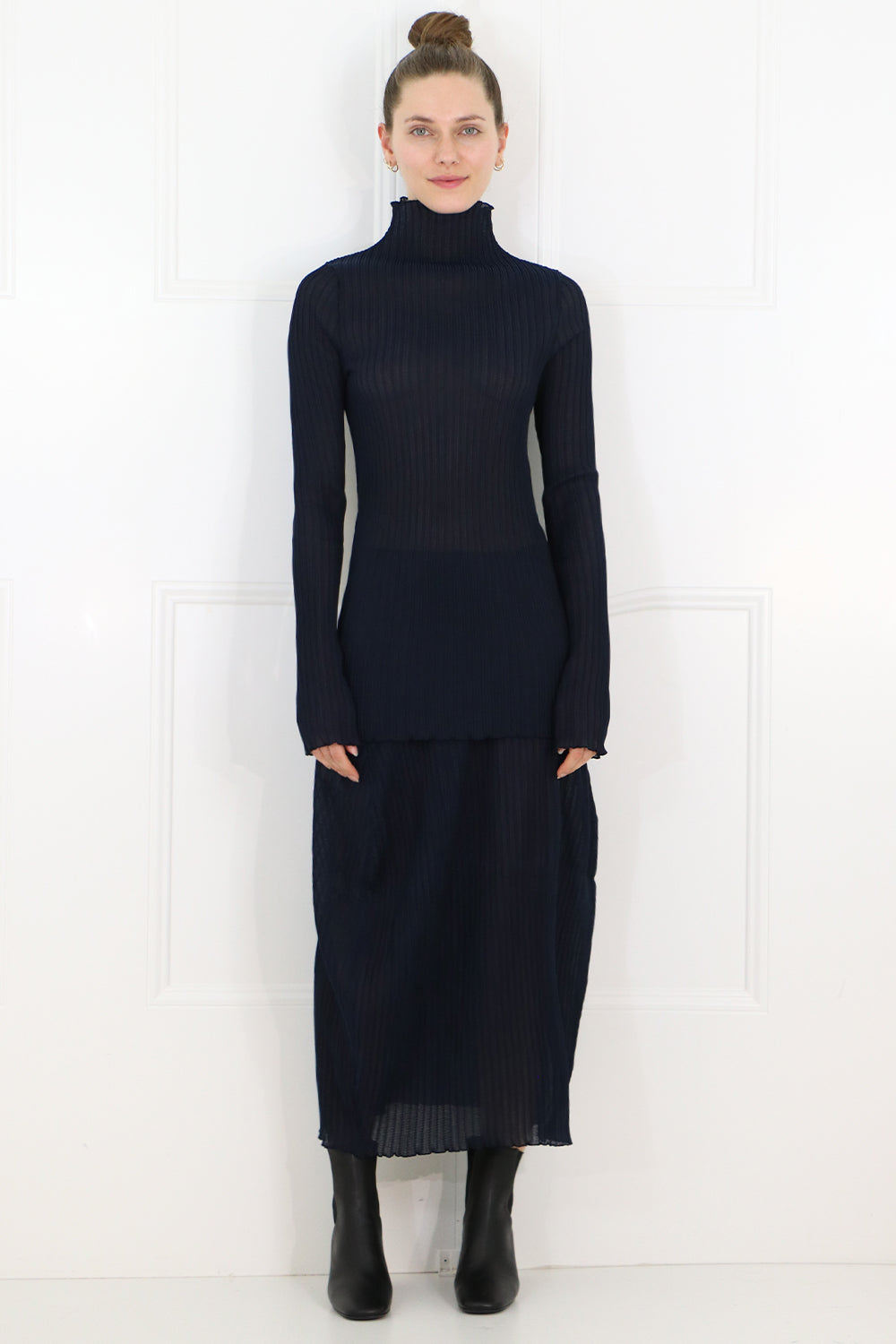 JIL SANDER RTW PLISSE MIDI SKIRT NAVY