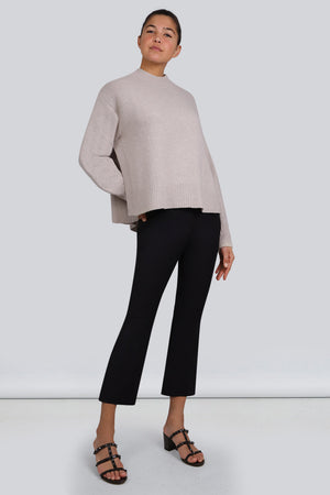 LE KASHA RTW BROWN / ONE SIZE CREWNECK SWEATER | LIGHT BEIGE