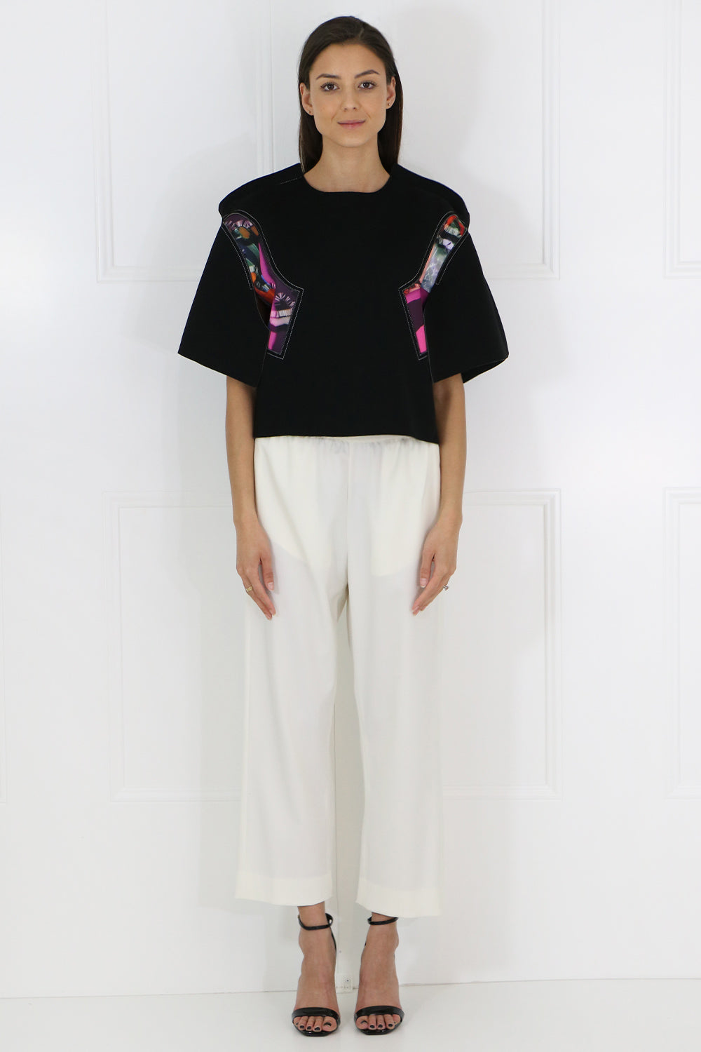 MAISON MARGIELA RTW ABSTRACT PRINT CROPPED TOP S/S BLACK