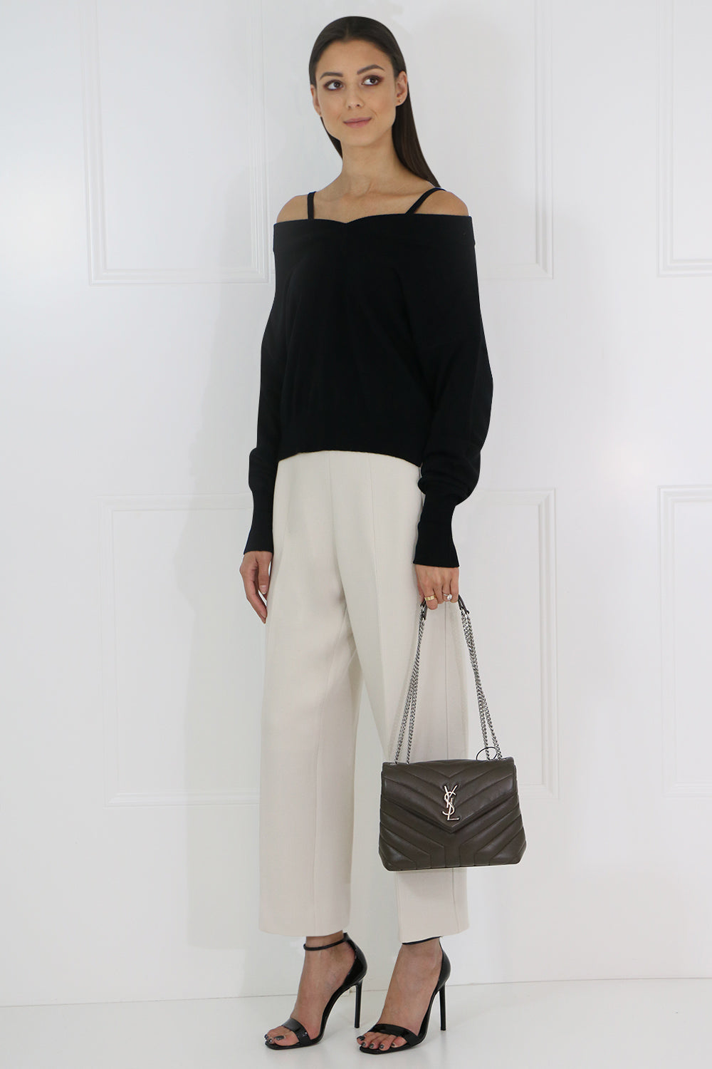 MAISON MARGIELA RTW V-NECK KNIT WITH STRAP DETAIL L/S BLACK
