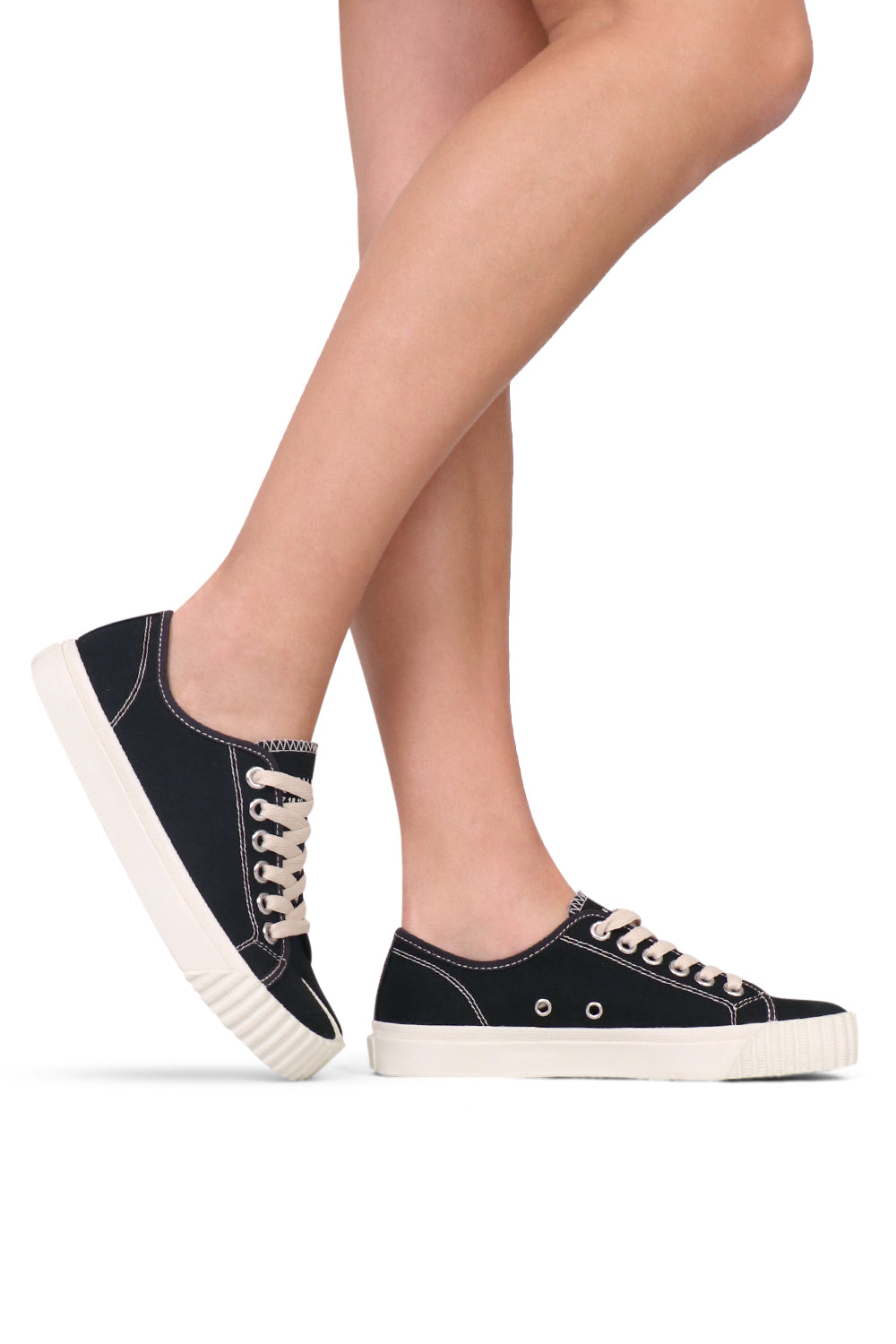 MAISON MARGIELA VANDAL TABI BLACK WHITE NEW SEASON PARLOUR X