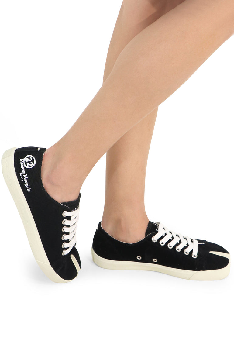 MAISON MARGIELA SHOES VELVET CORD TABI SNEAKER BLACK