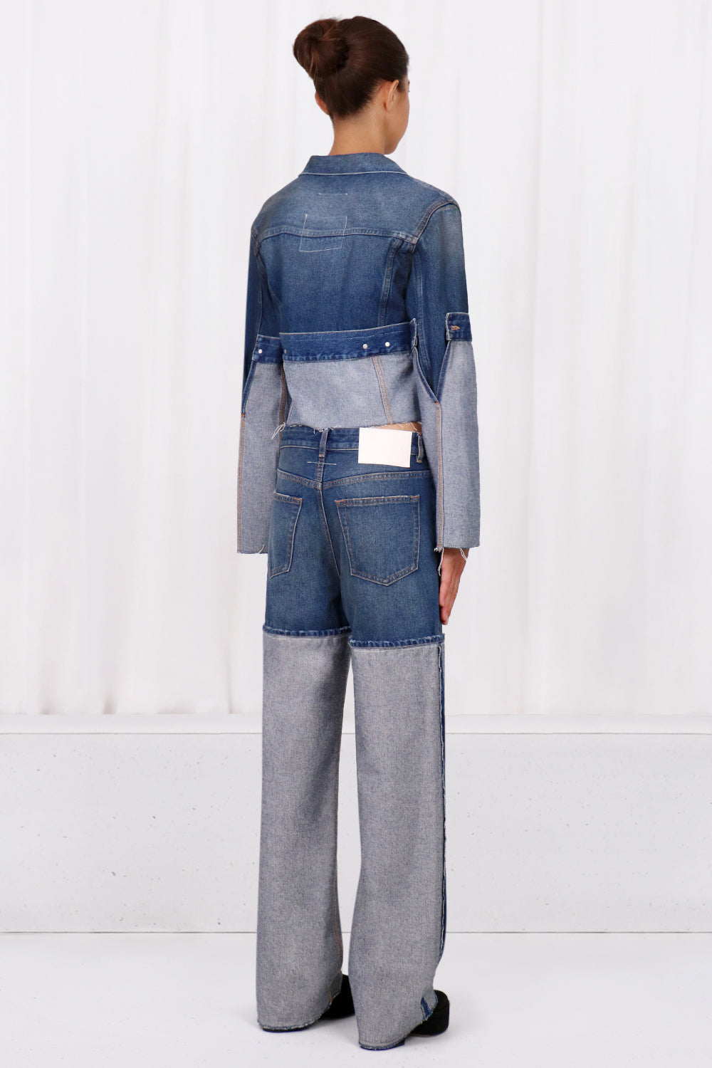 MM6 BY MAISON MARGIELA RTW CROP INSIDE-OUT DENIM JACKET | MEDIUM BLUE