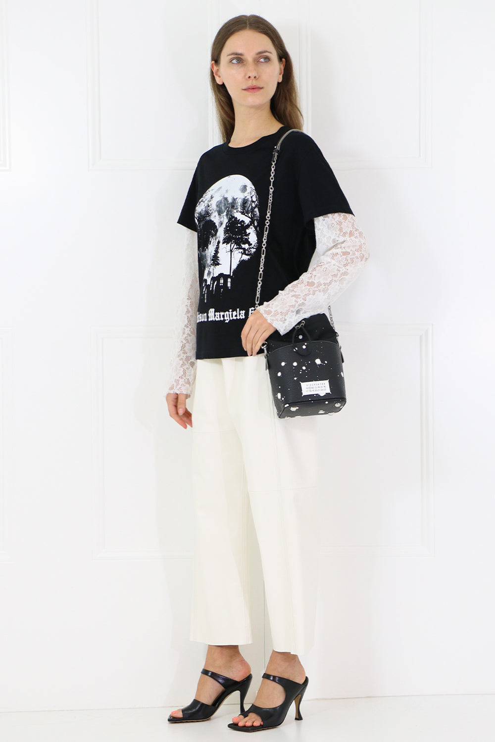 MM6 BY MAISON MARGIELA RTW GRAPHIC L/S T-SHIRT WITH LACE SLEEVES BLACK
