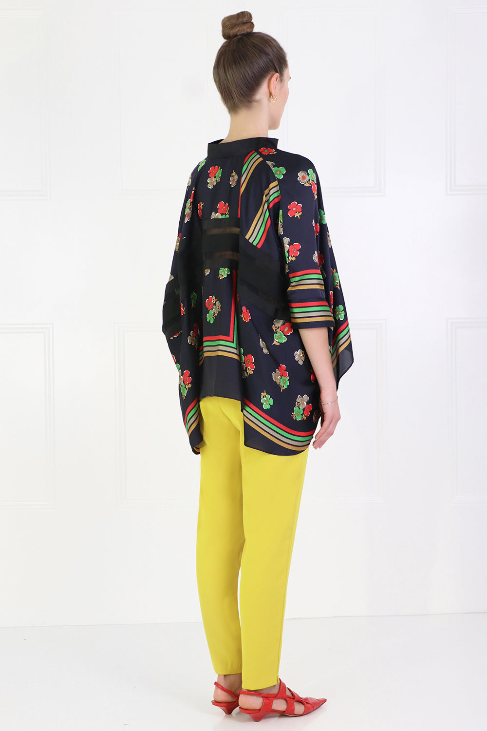 SACAI RTW ARCHIVE PRINT OVERSIZED BLOUSE NAVY