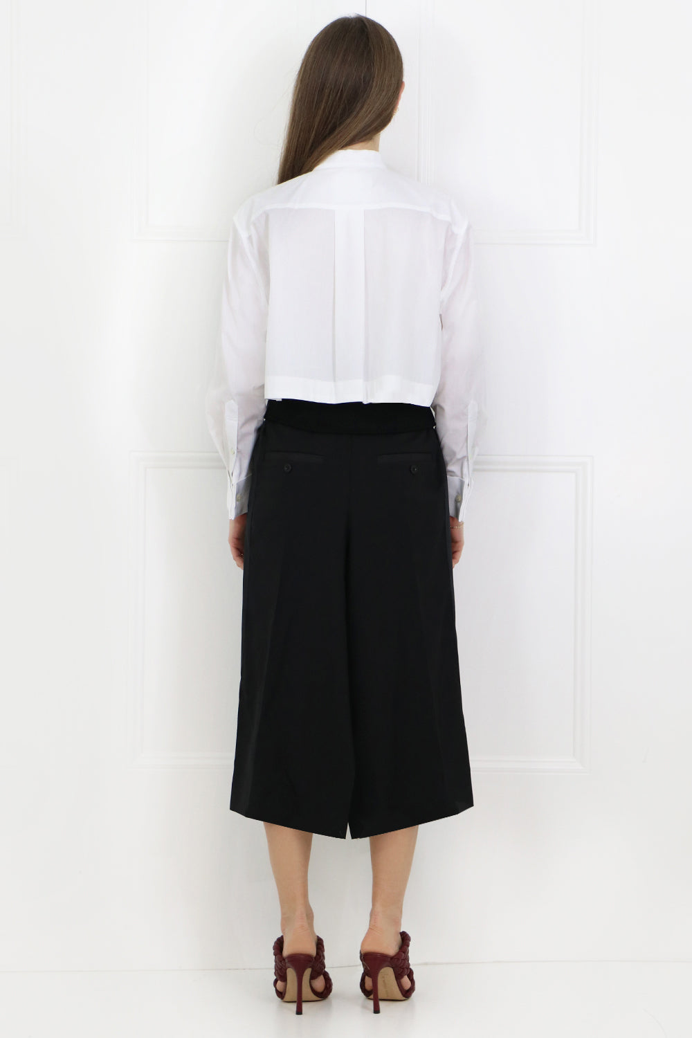 SACAI RTW CONTRAST BELTED DRESS WHITE/BLACK