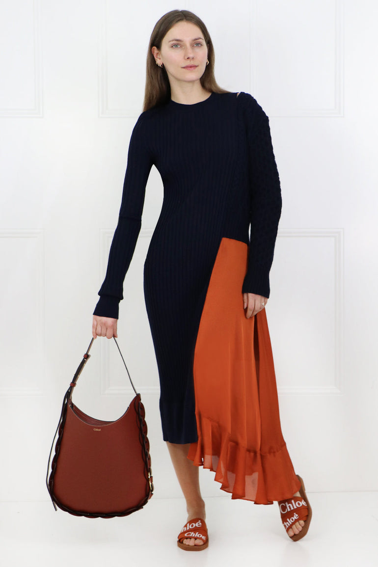 SACAI RTW CONTRAST KNIT DRESS WITH OPEN SHOULDER NAVY/ORANGE