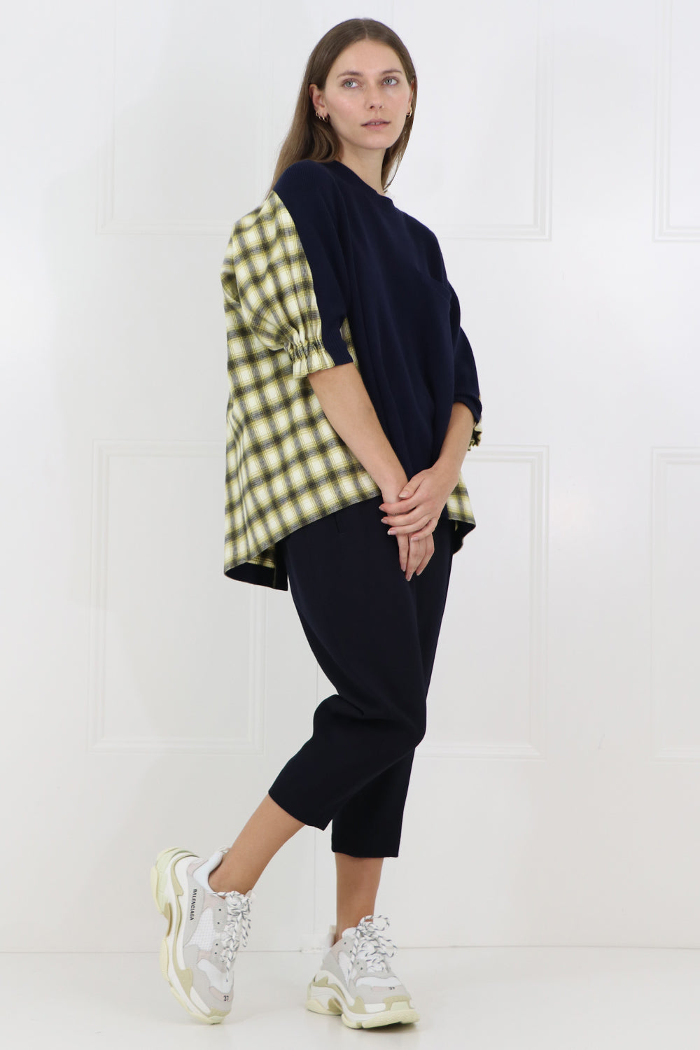 SACAI RTW OMBRE CHECK KNIT WITH BACK DETAIL 3/4SL NAVY/YELLOW