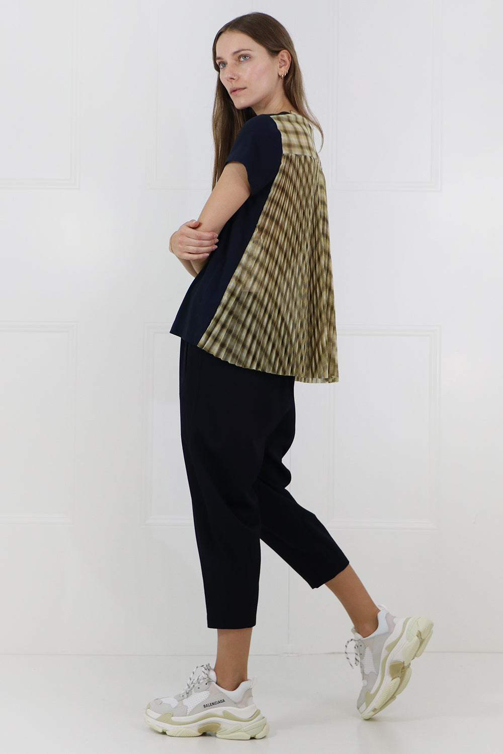SACAI RTW OMBRE CHECK T-SHIRT WITH PLEATED BACK S/S NAVY/YELLOW