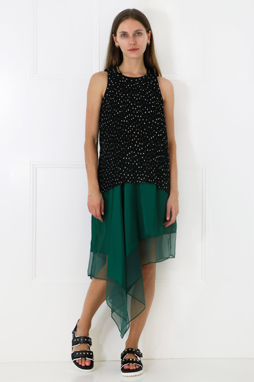 SACAI RTW POLKADOT PLEATED TANK TOP BLACK