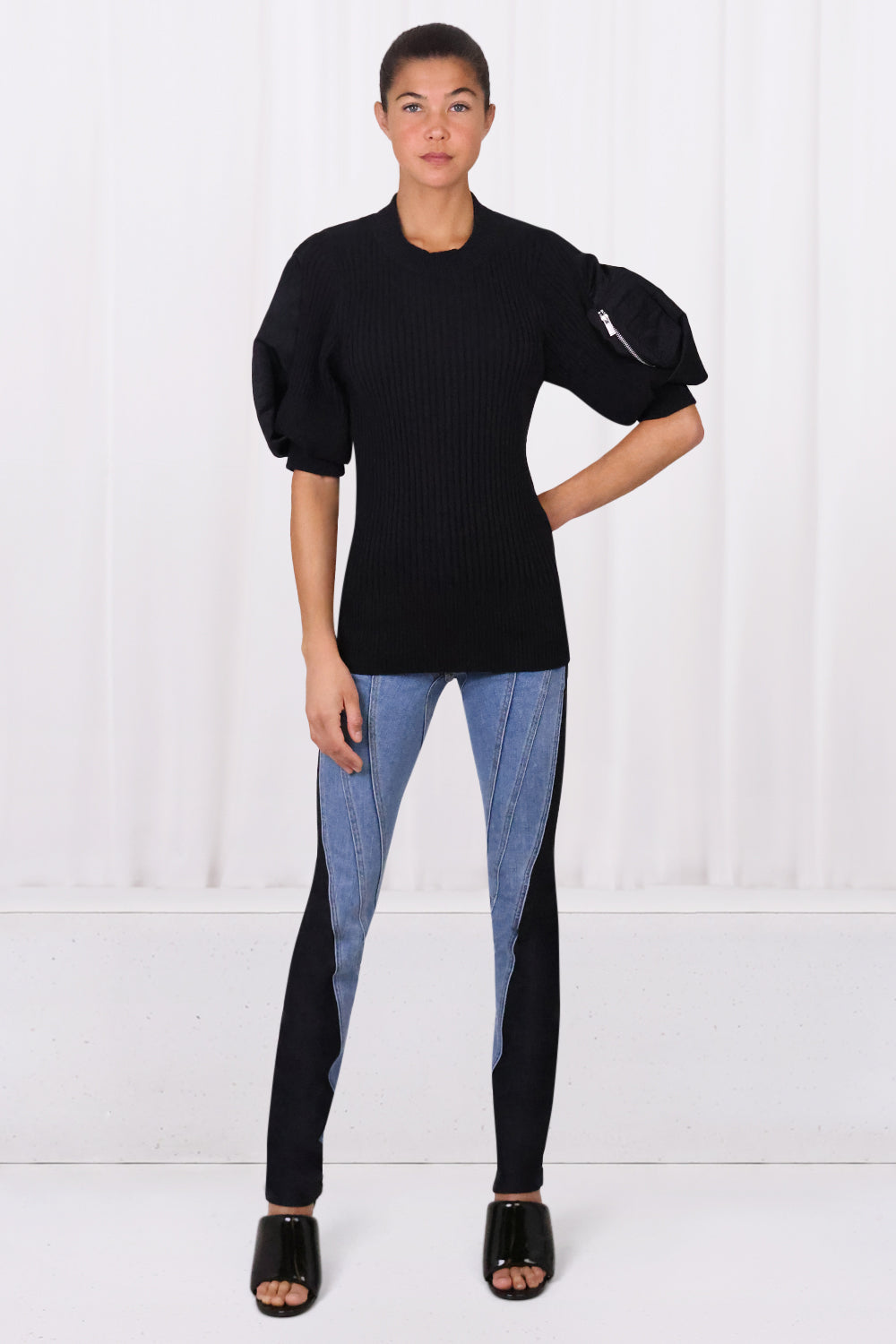 SACAI RTW S/S KNIT PULLOVER ZIP DETAIL SLEEVE BLACK