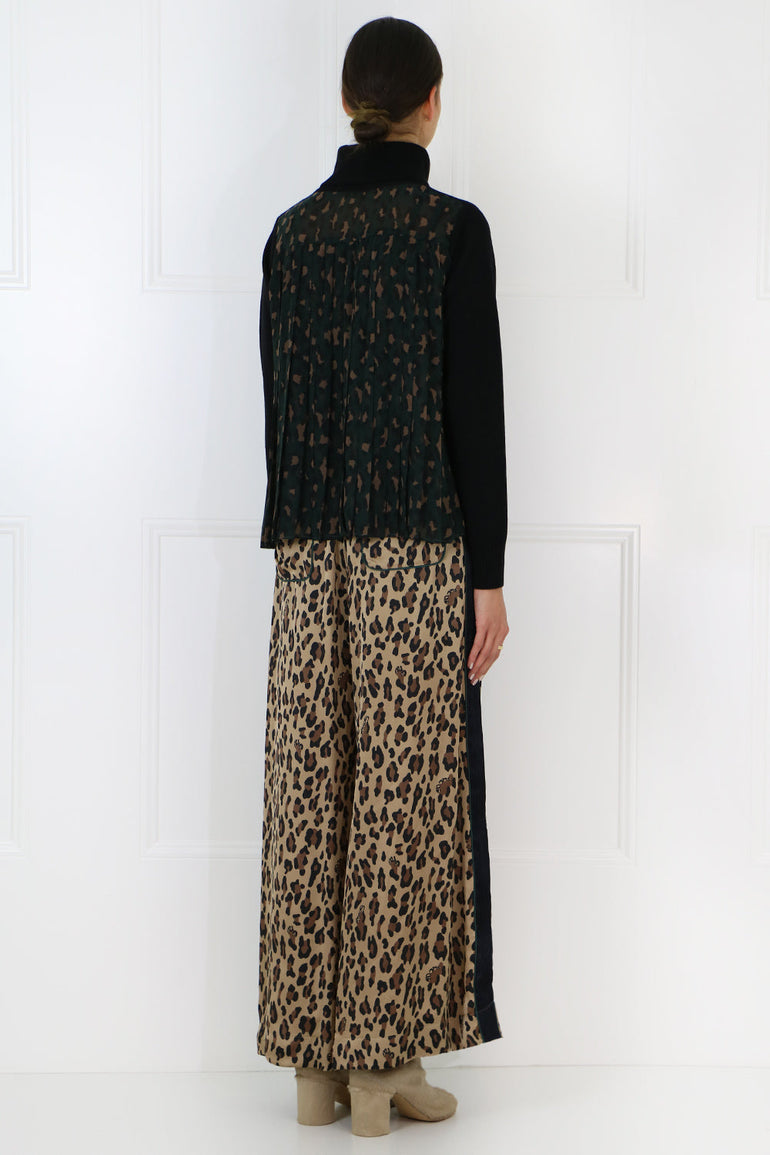 SACAI RTW TURTLENECK KNIT LEOPARD PRINT BACK GREEN