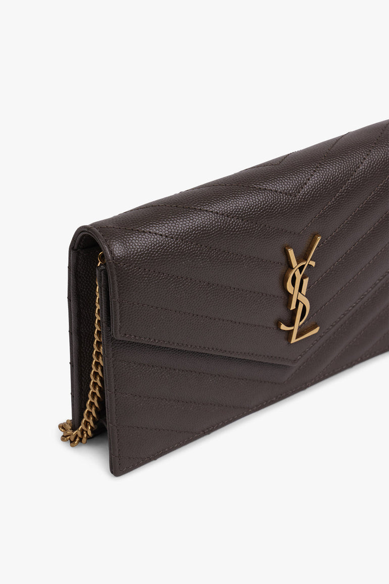 SAINT LAURENT BAGS BROWN SMALL MONOGRAMME QUILTED CHAIN WALLET | PEBBLE/GOLD