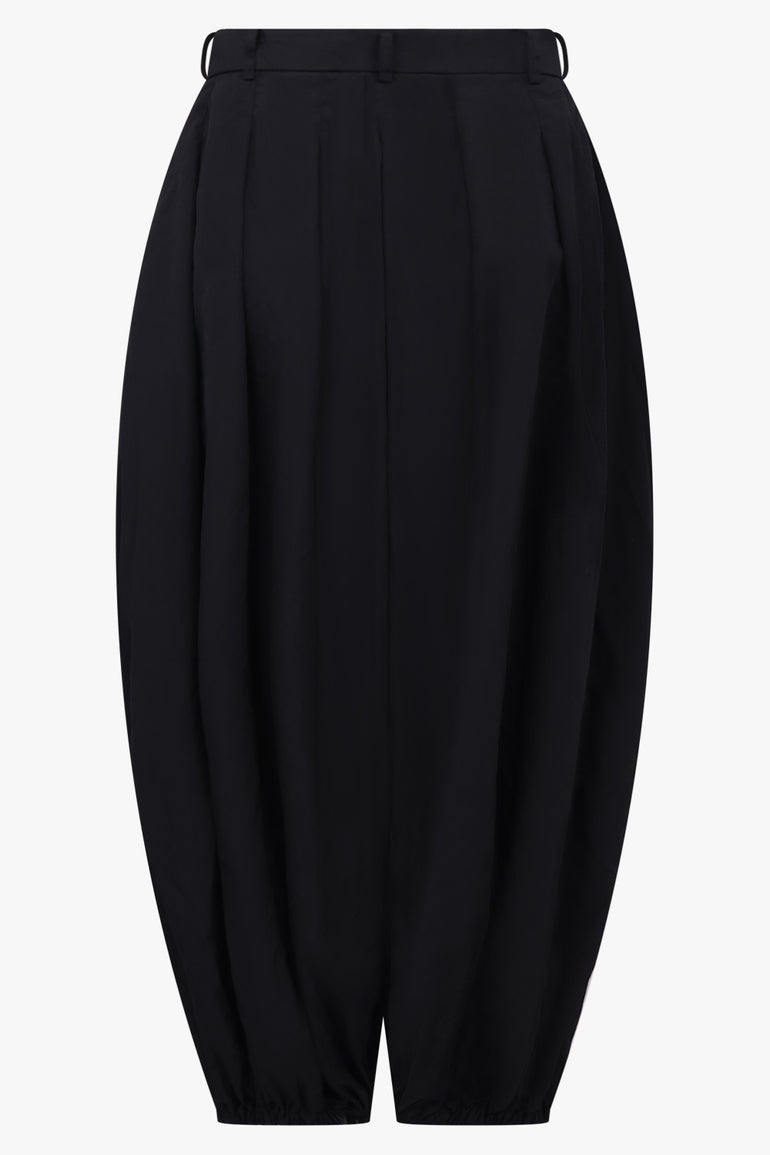 COMME DES GARCONS RTW Pleat Front Balloon Pant With Elastic Cuff | Black