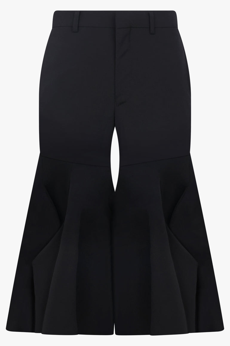 COMME DES GARCONS RTW Ruffle Hem Crop Pant | Black
