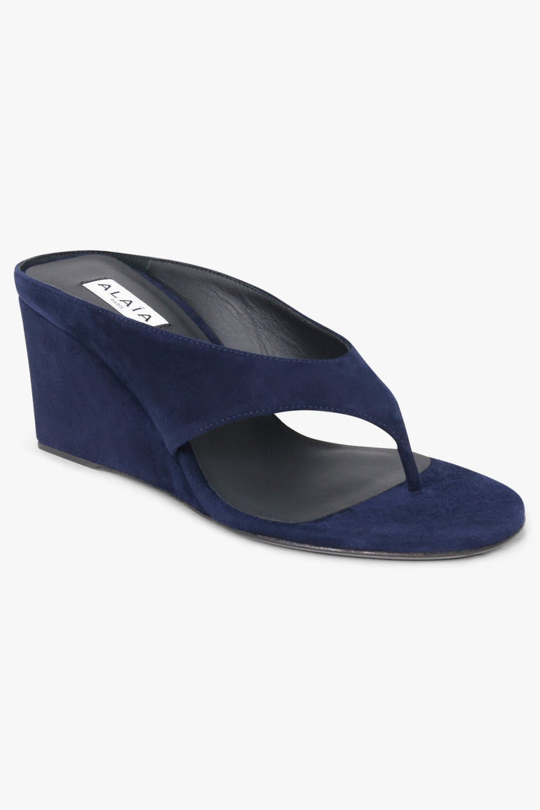 Alaïa Cube 75mm Thong Mule in Midnight Blue