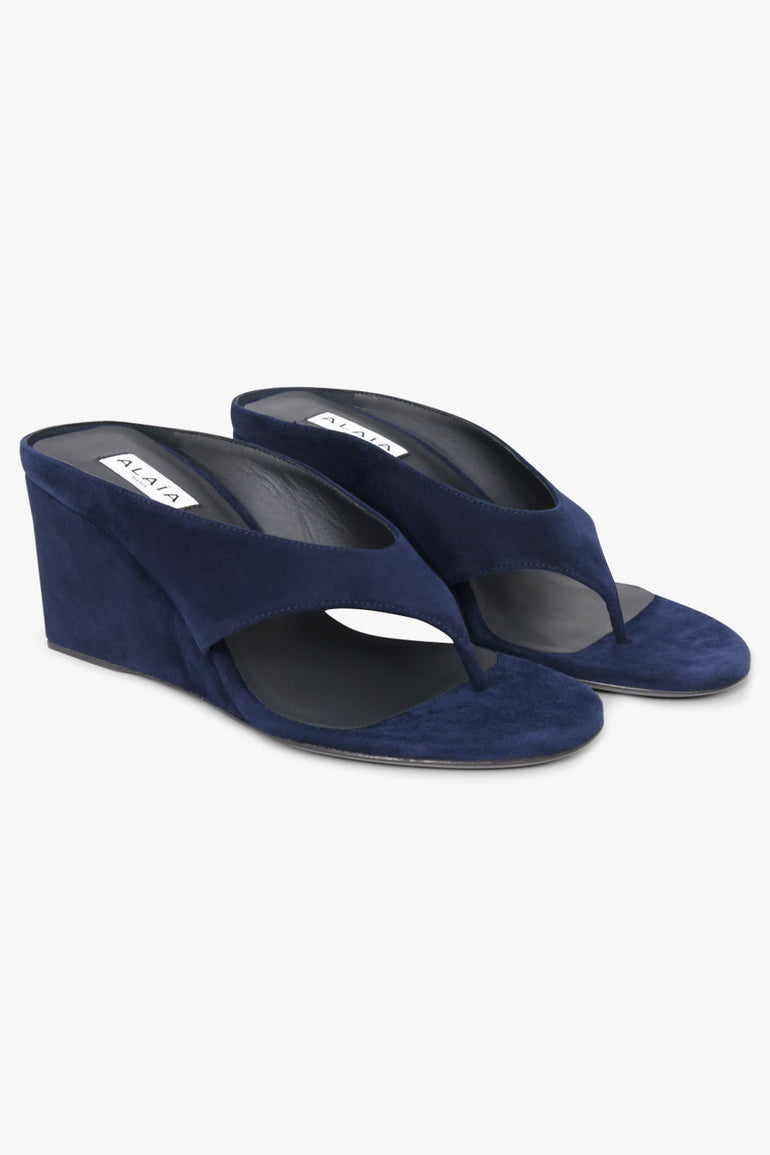 Alaïa Cube 75mm Thong Mule in Midnight Blue