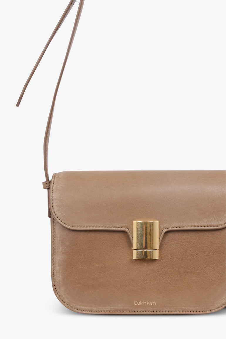 CALVIN KLEIN BAGS BROWN Tilla Shoulder Bag | Dark Sepia