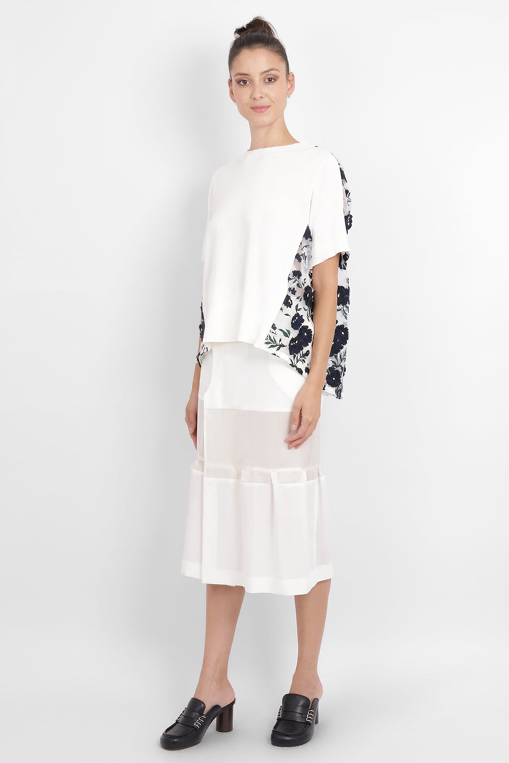 SACAI RTW Floral Embroidery Mesh Panel X Knit | White
