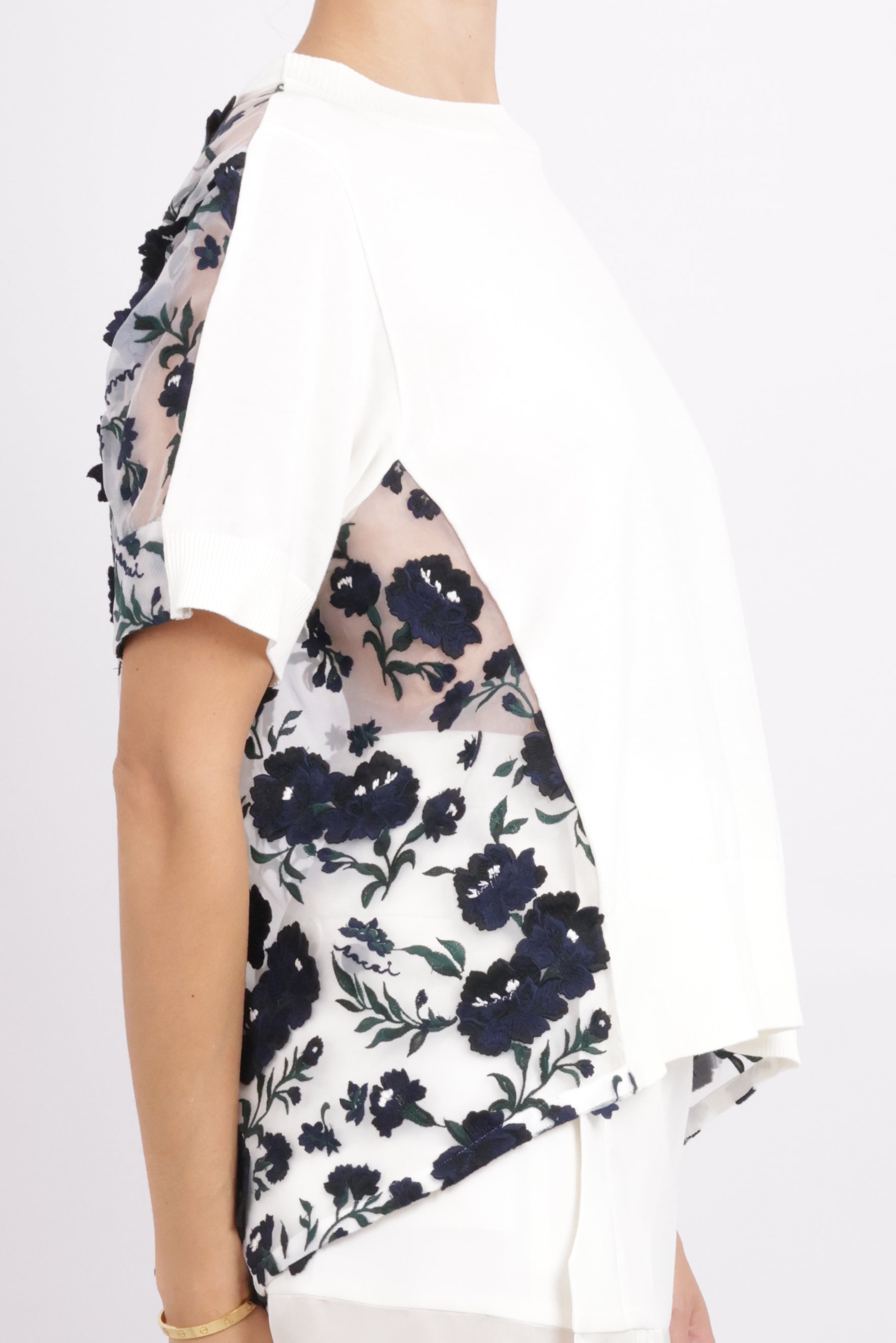 SACAI RTW Floral Embroidery Mesh Panel X Knit | White