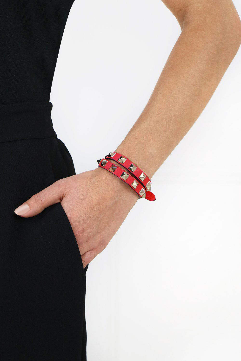 VALENTINO JEWELLERY RED ROCKSTUD WRAP LEATHER CUFF ROUGE