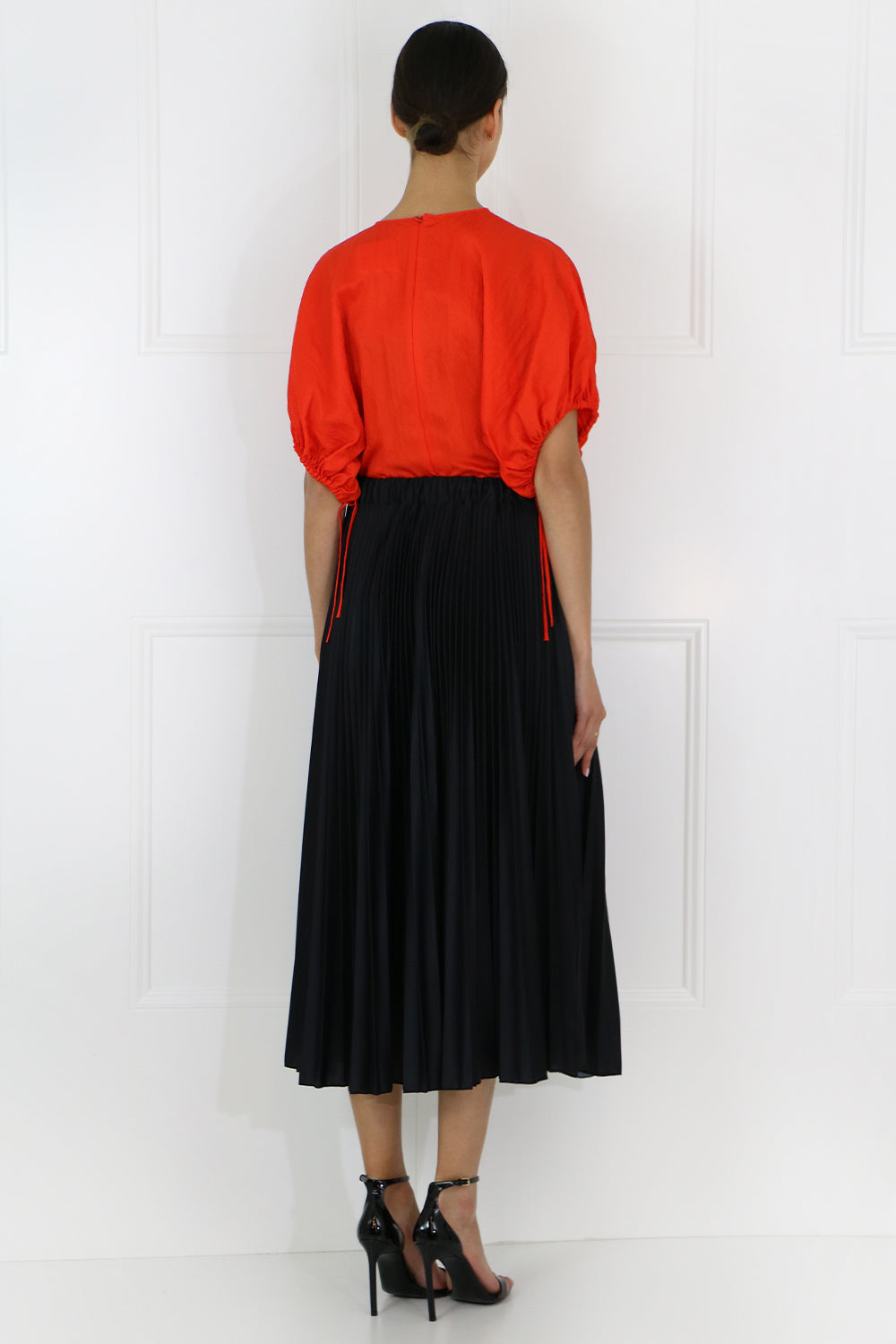 VALENTINO RTW X UNDERCOVER BUTTERFLY PRINT PLEATED SKIRT BLACK