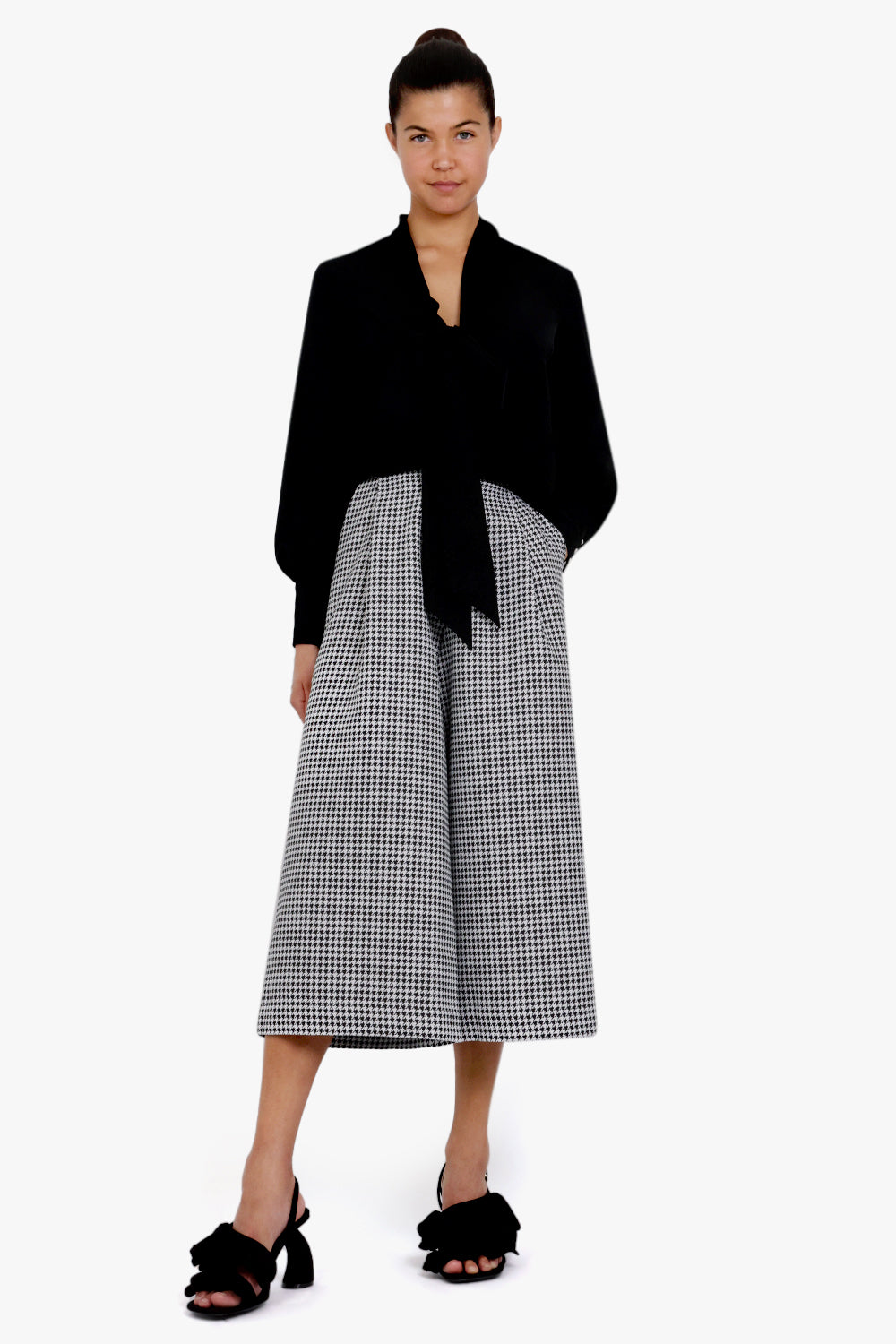 VIKTOR & ROLF RTW Room For A Queen Culotte Pant | Houndstooth Black