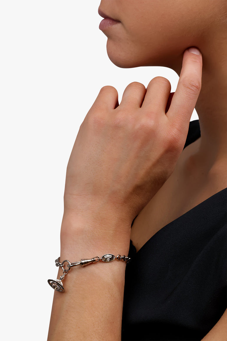 VIVIENNE WESTWOOD JEWELLERY SILVER NEW PETITE ORB BRACELET | SILVER