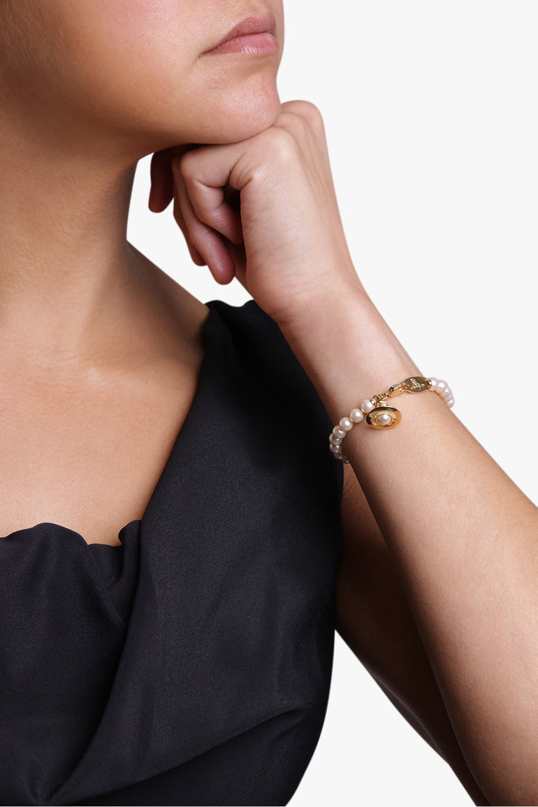 VIVIENNE WESTWOOD JEWELLERY Gold Simonetta Pearl Bracelet | Gold